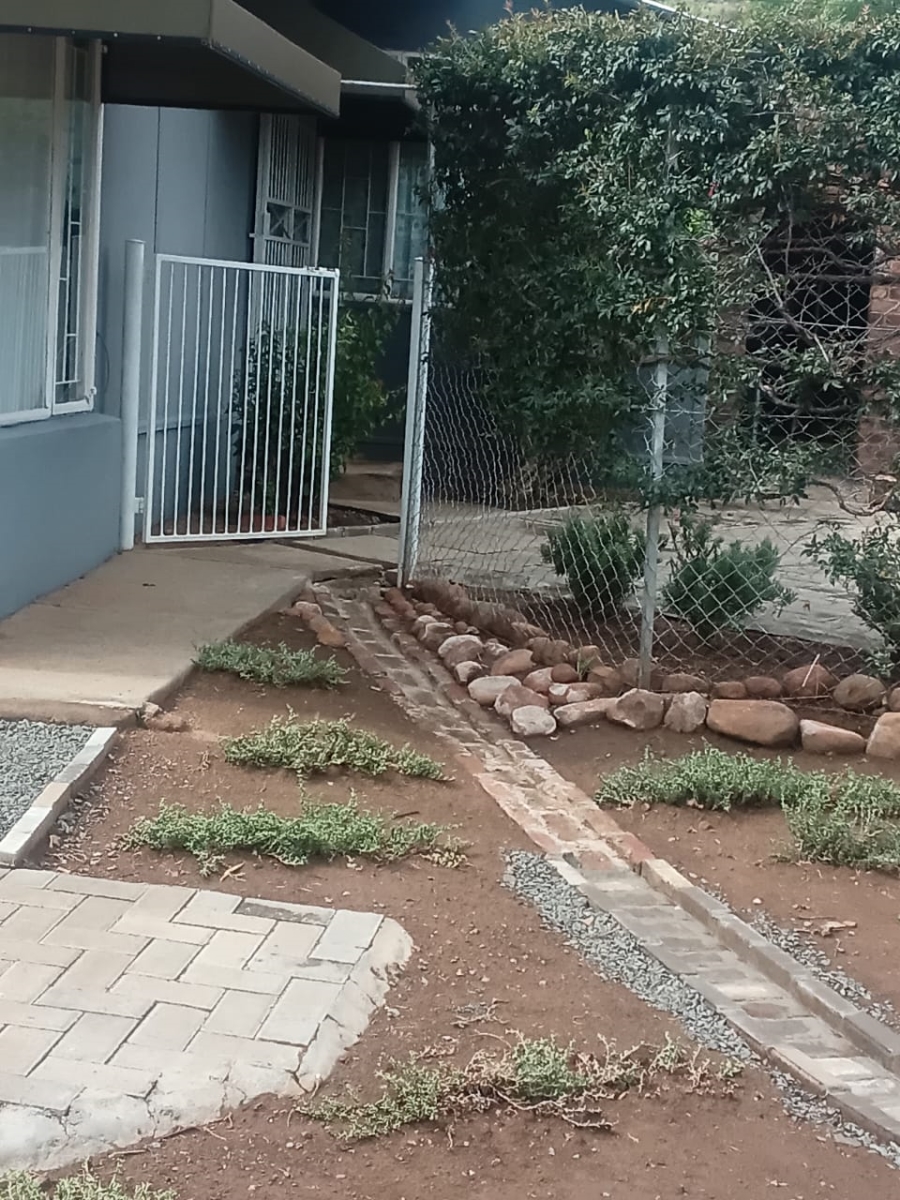 4 Bedroom Property for Sale in Gariepdam Free State